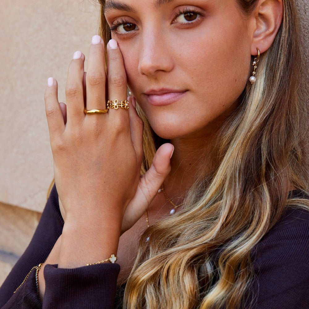 Golden Wildflower Infinity Ring
